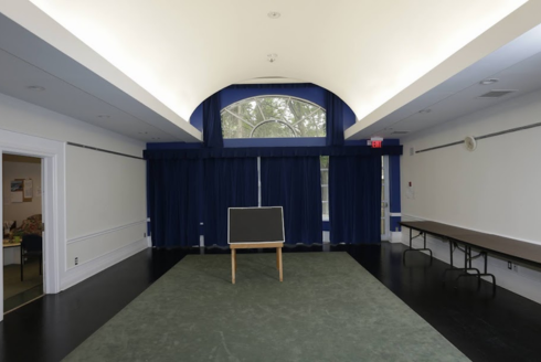 RV auditorium photo